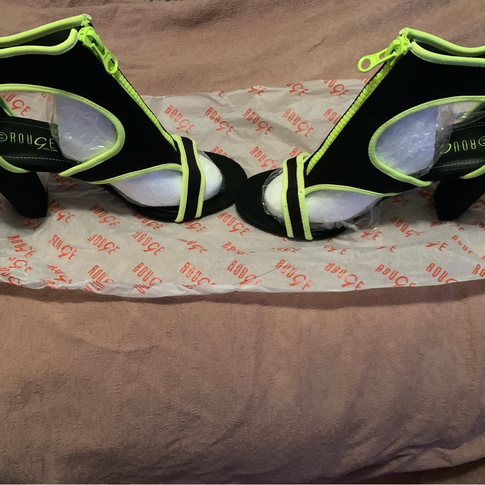 Bran new in box never worn